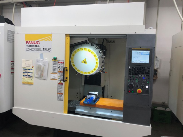 FANUC ROBODRILL α-D21LIB5